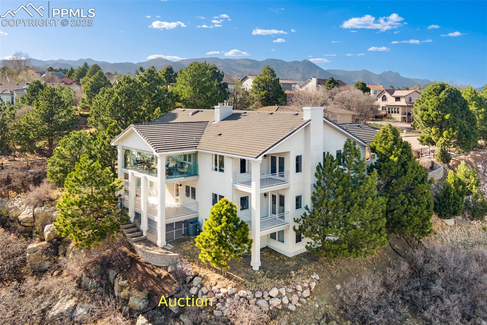 411 Sunbird Cliffs Lane