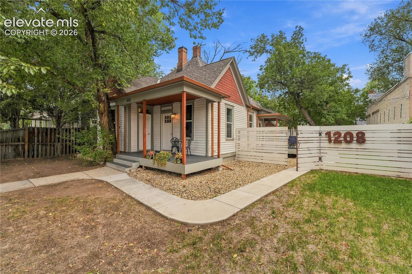 1208 W Colorado Avenue