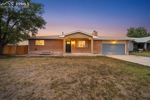 Photo of 911 Candytuft Boulevard, Pueblo, CO 81001 (MLS # 8523469)