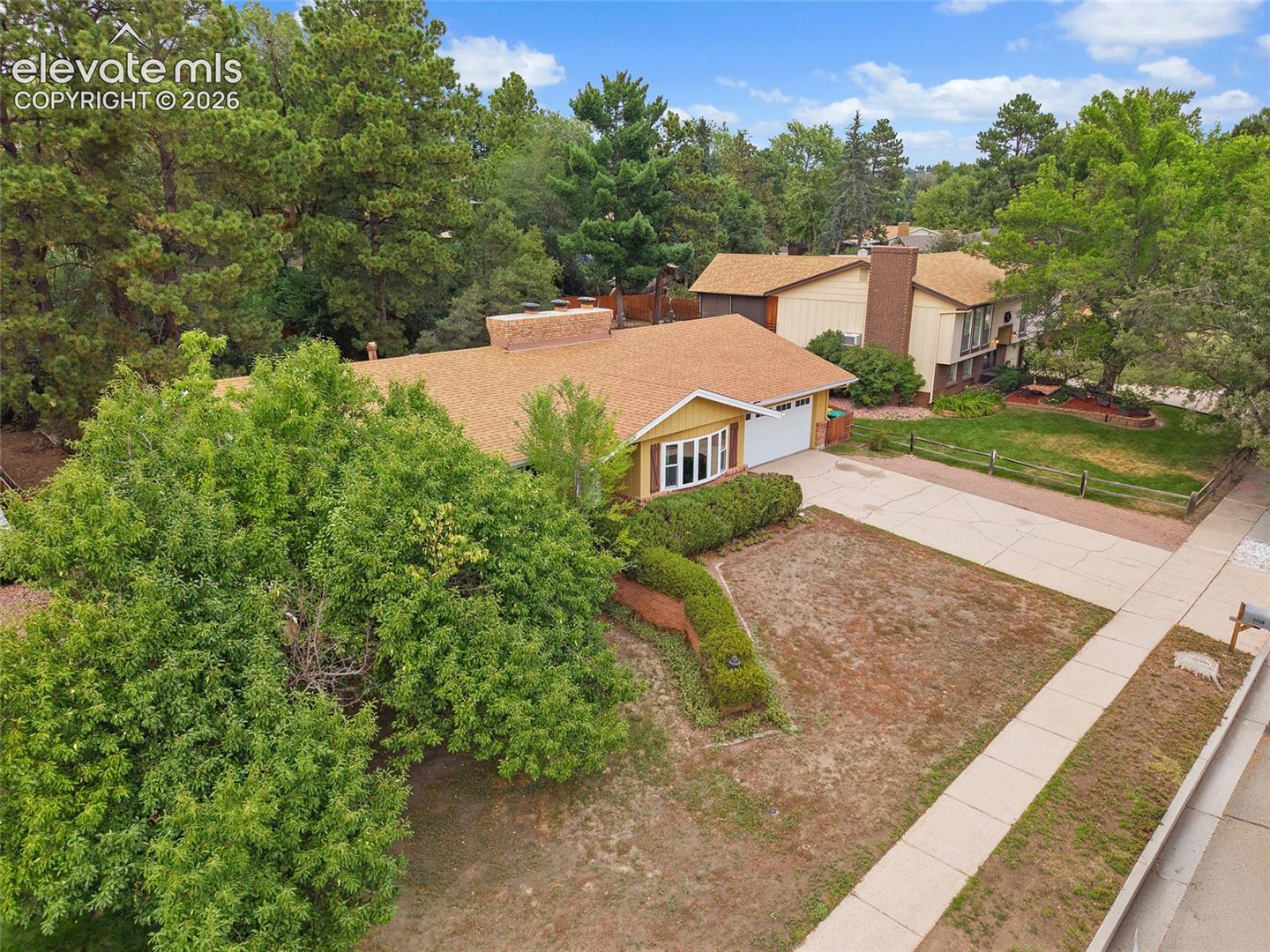 2728 Flintridge Drive