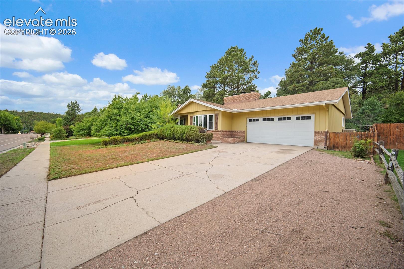 2728 Flintridge Drive