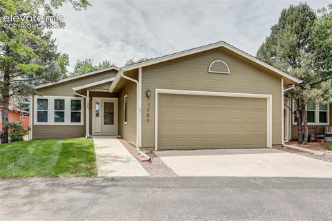 Photo of 2533 Patriot Heights, Colorado Springs, CO 80904 (MLS # 5445999)
