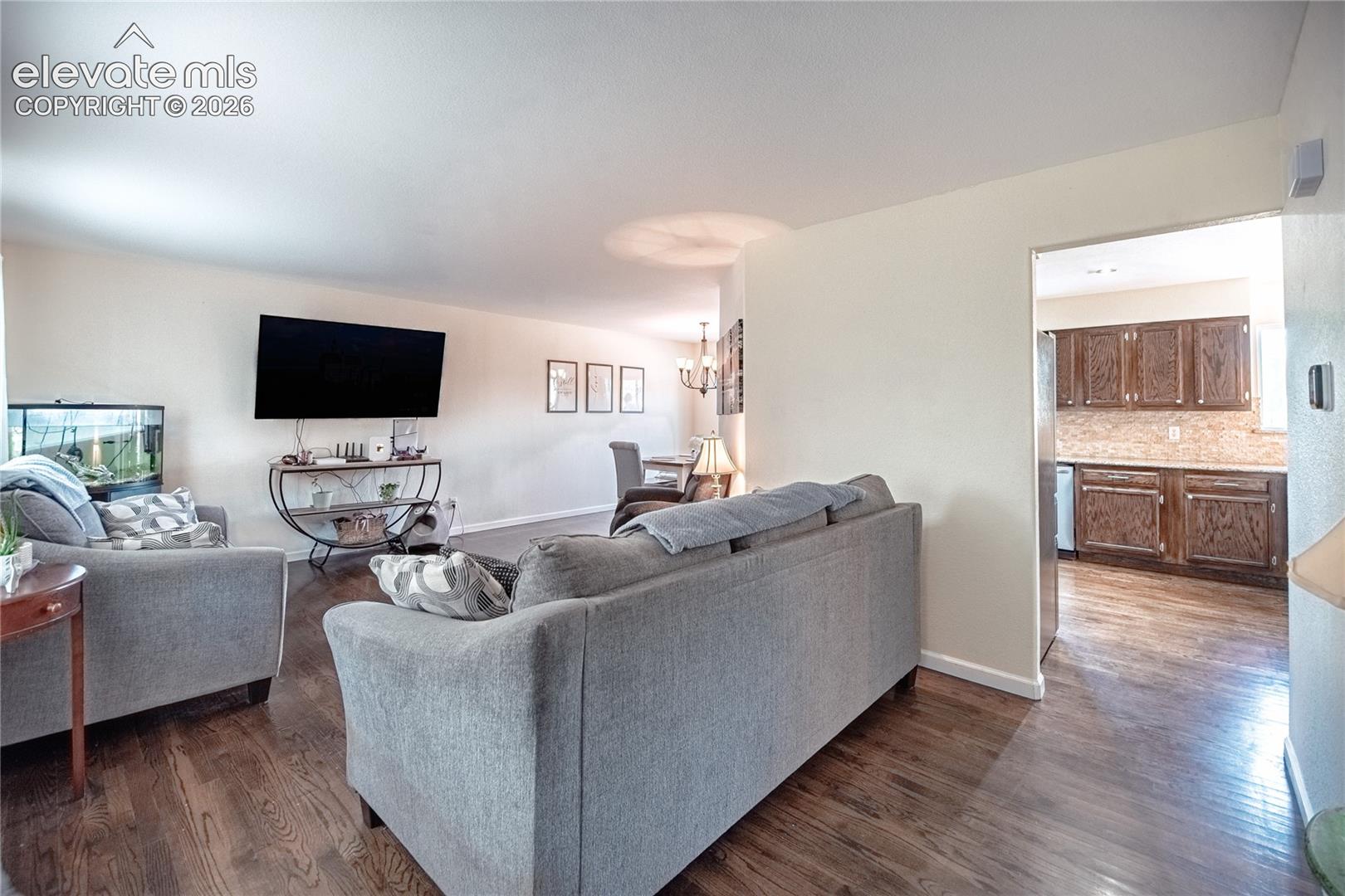 5686 Kingsboro Drive