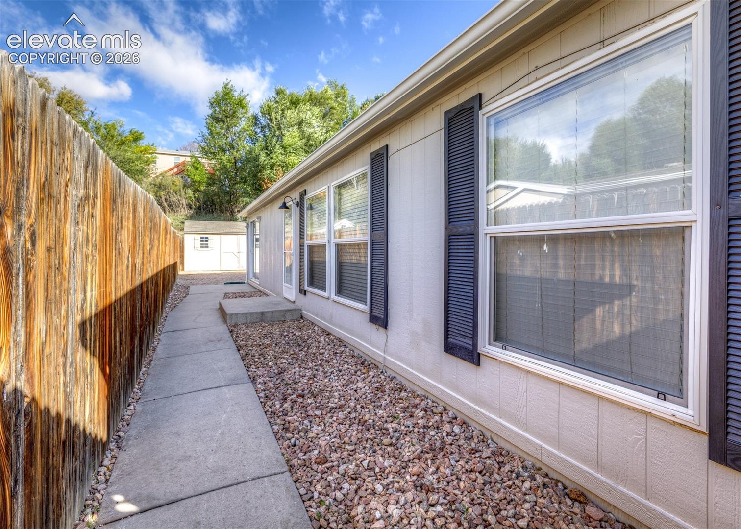 861 Desert Circle