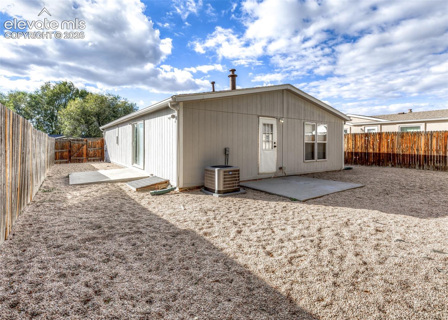 861 Desert Circle