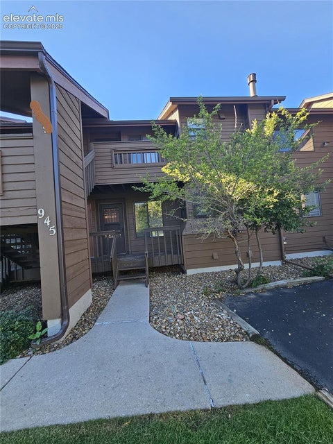 Photo of 945 Moorings Drive, Colorado Springs, CO 80906 (MLS # 6118111)