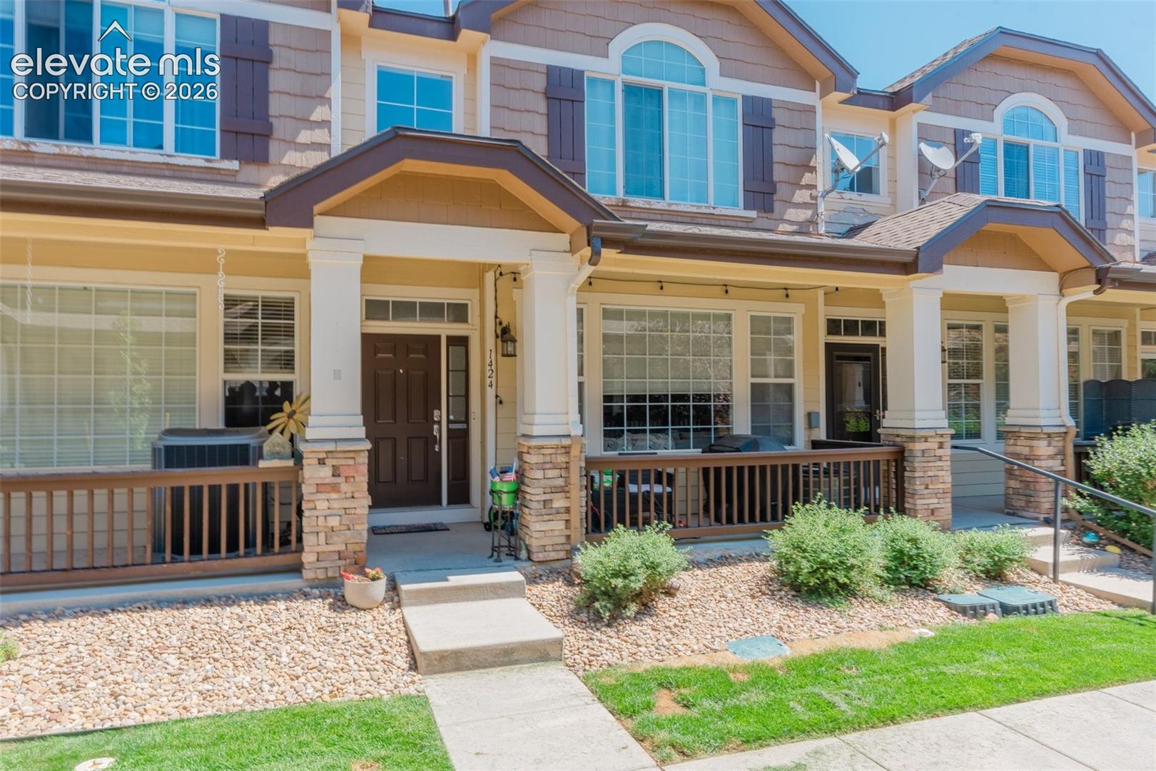 1424 Turnberry Drive
