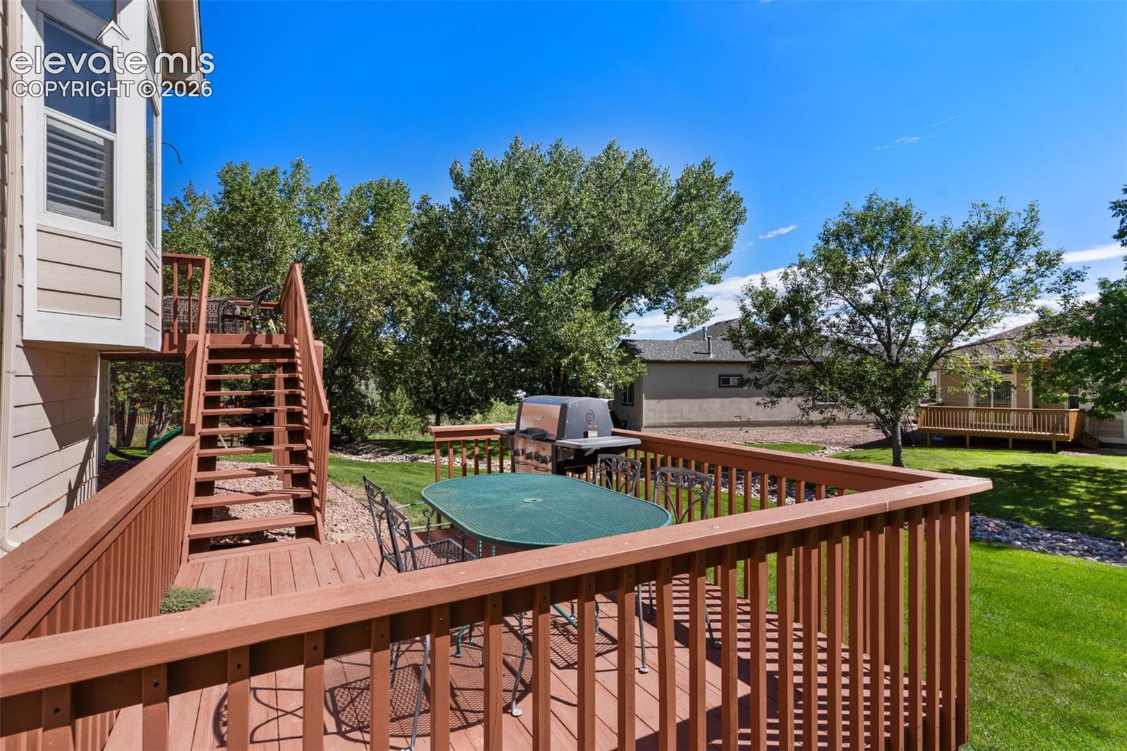 6225 Fencerail Heights