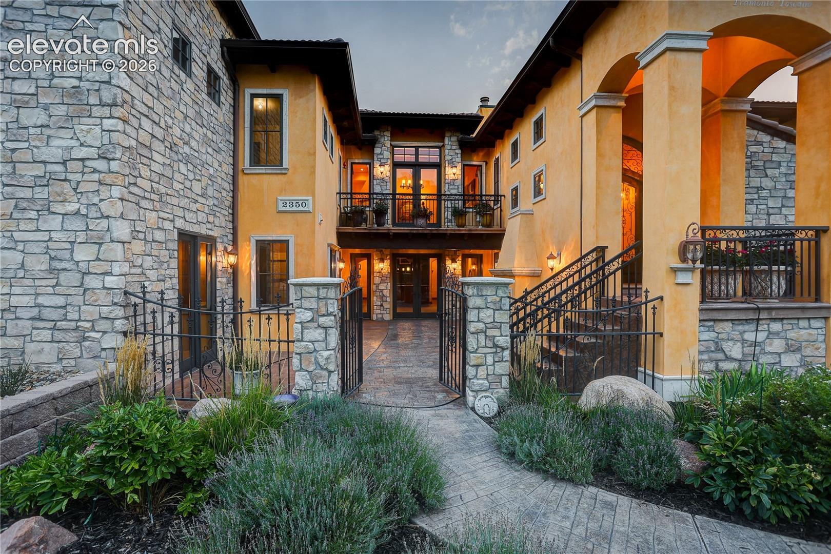 2350 Orchard Valley Road