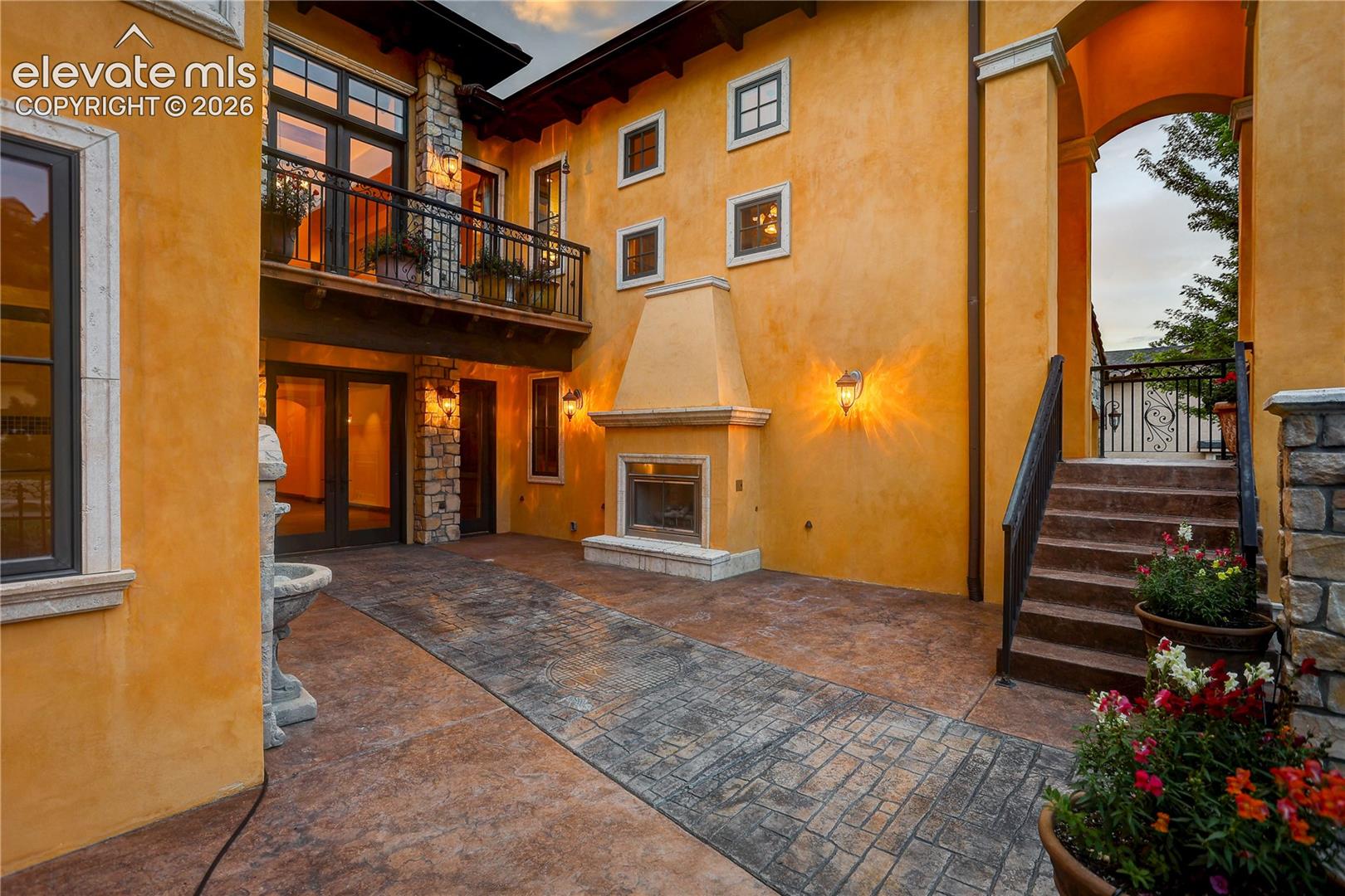 2350 Orchard Valley Road