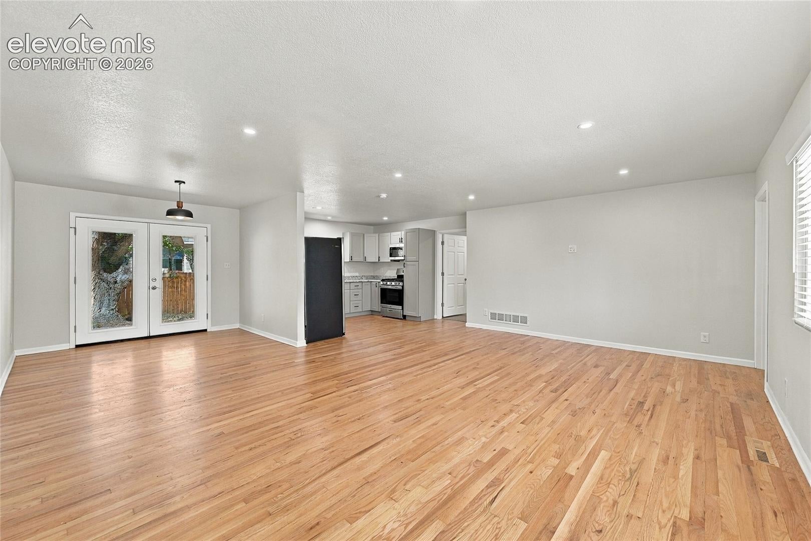 2518 Meade Circle