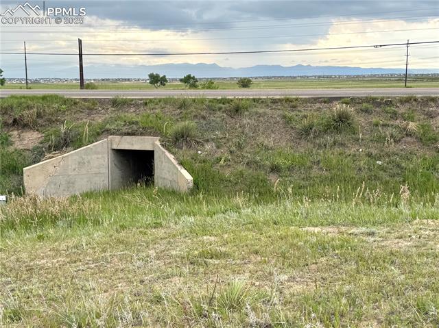 10985 E Highway 24