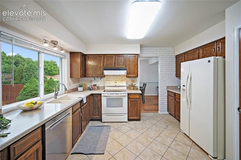 Tiny photo for 2998 Westcliff Circle, Colorado Springs, CO 80906 (MLS # 4904640)