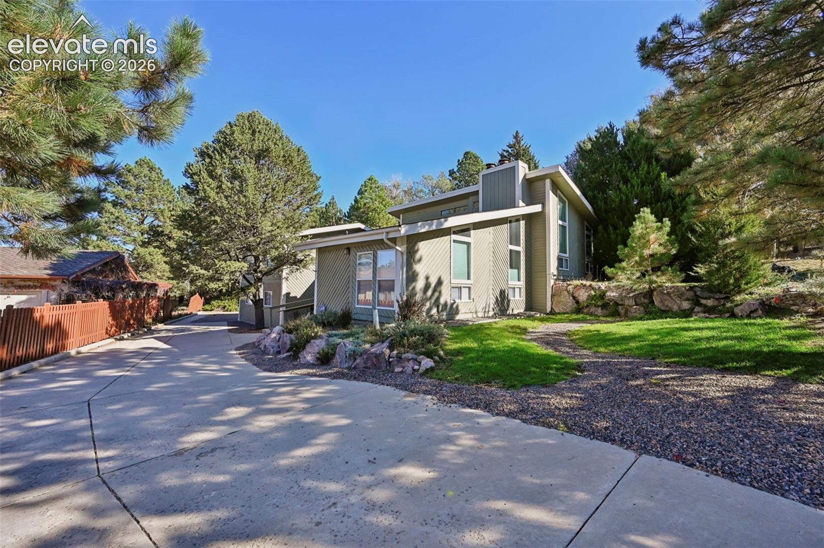 4110 Dunbarton Lane