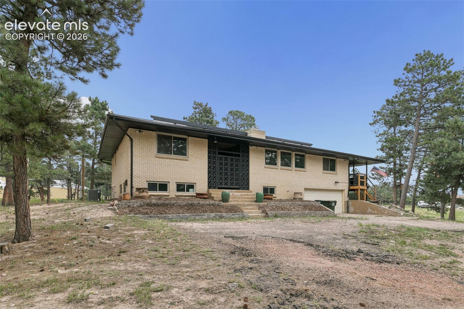 11660 Green Acres Lane