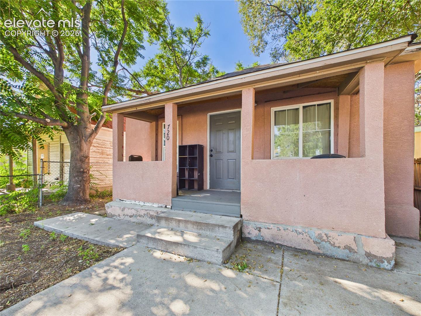 720 E 3rd Street