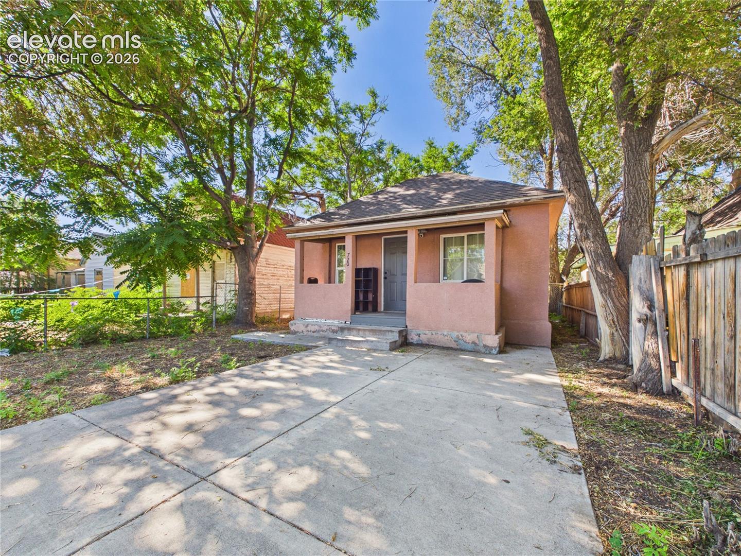720 E 3rd Street
