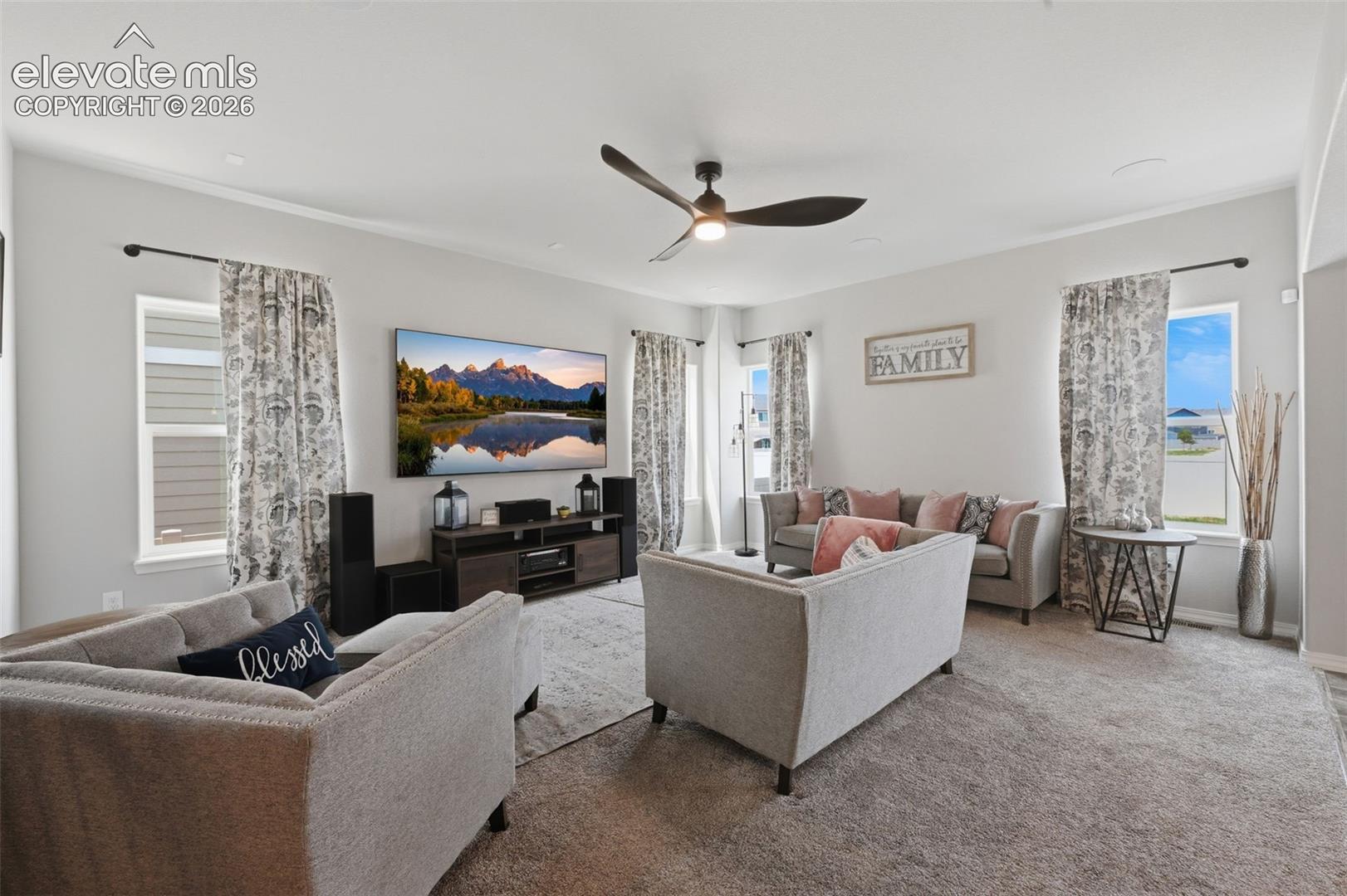 4444 Zircon Drive