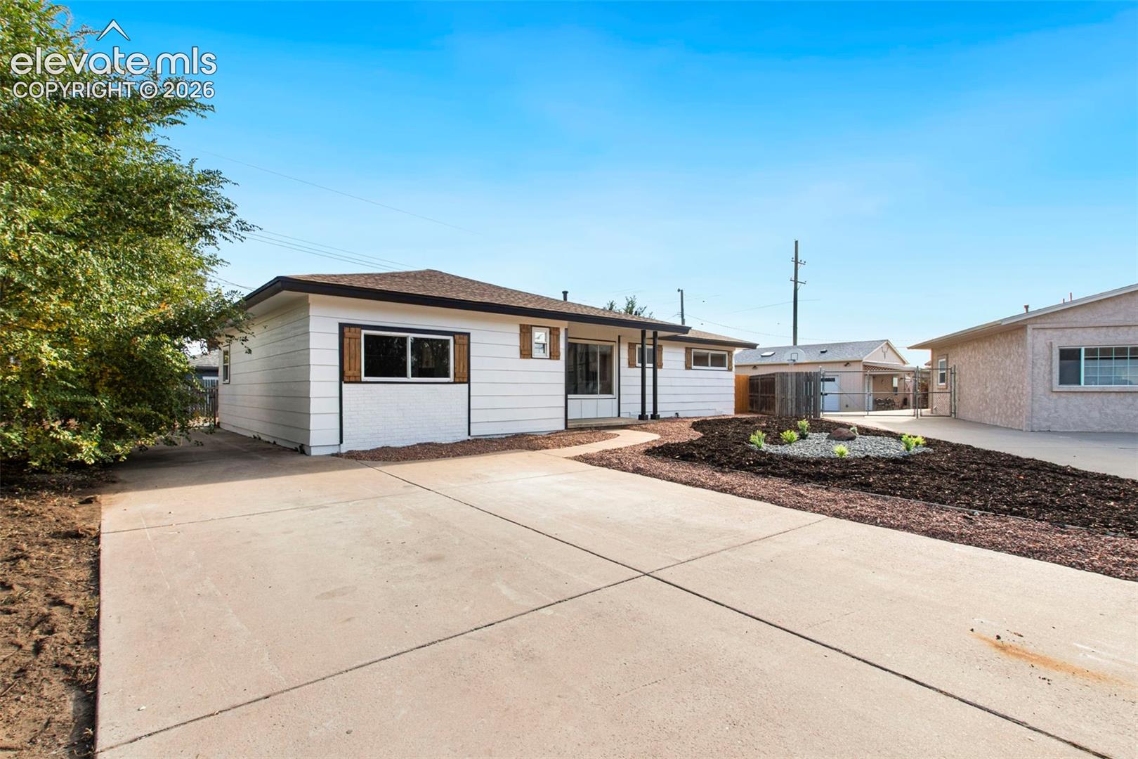 77 Davie Drive