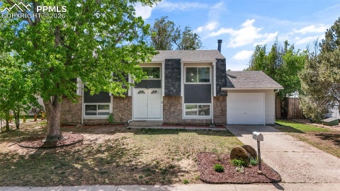 Photo of 2550 Gina Drive, Colorado Springs, CO 80916 (MLS # 5669964)