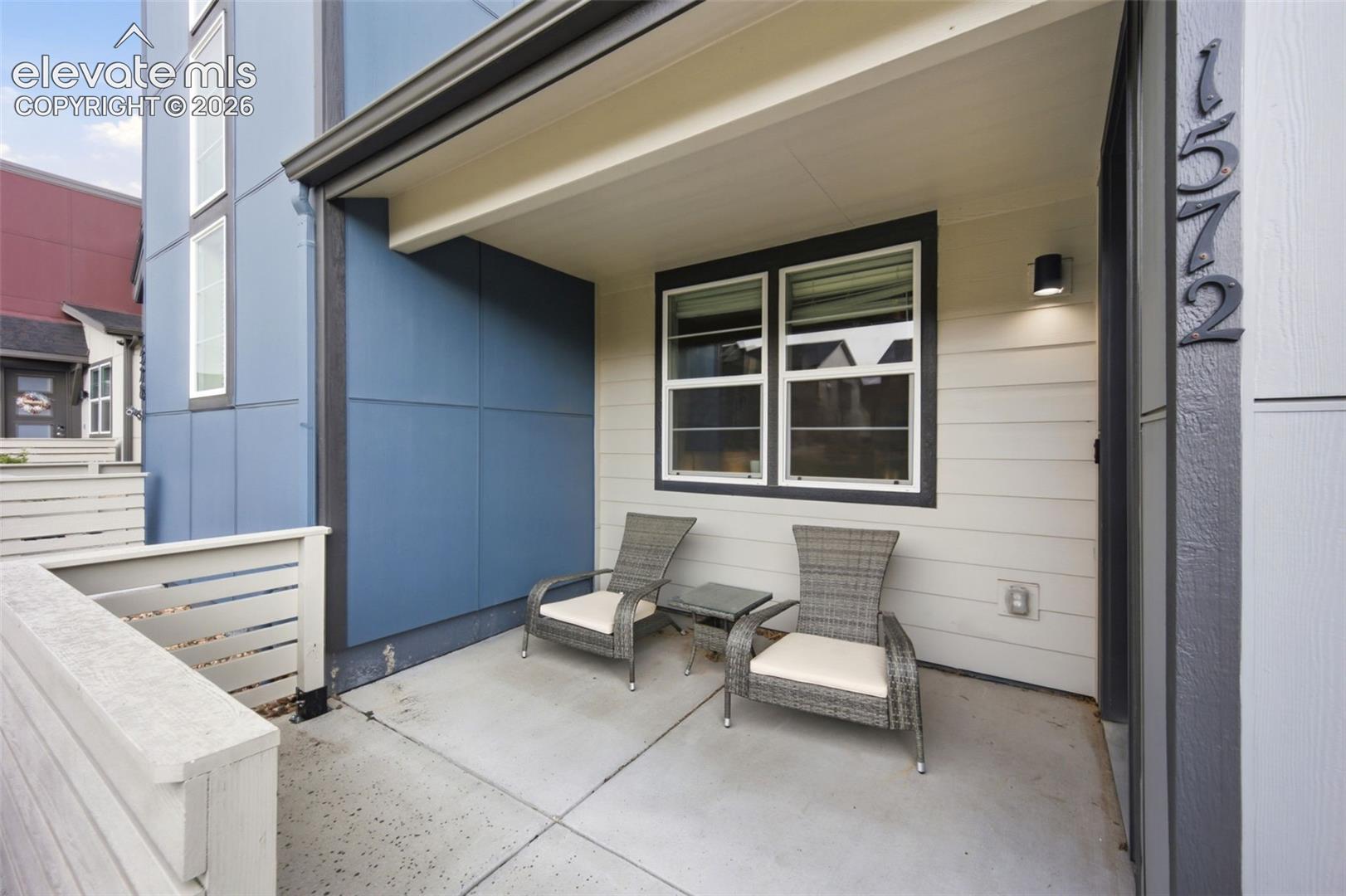 1572 Rose Quartz Heights