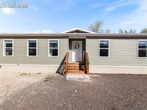 Photo of 113 E Homer Drive, Pueblo West, CO 81007 (MLS # 1761841)