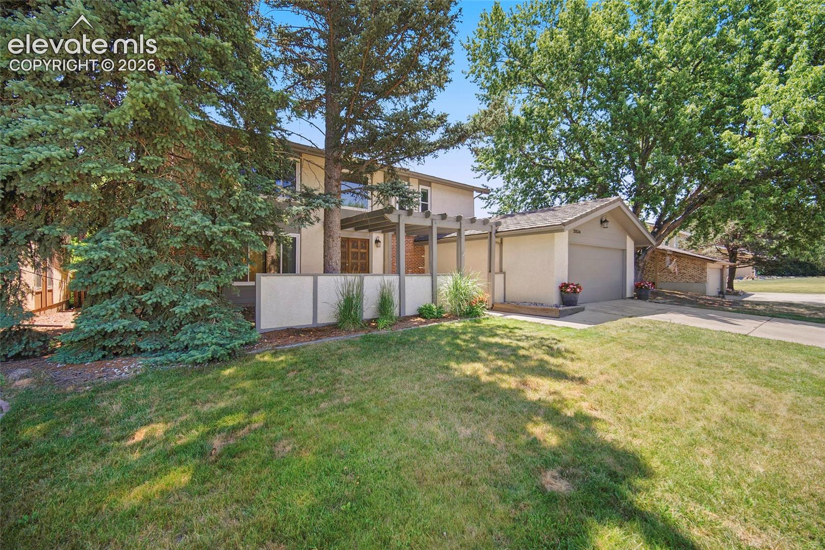 2834 E Serendipity Circle
