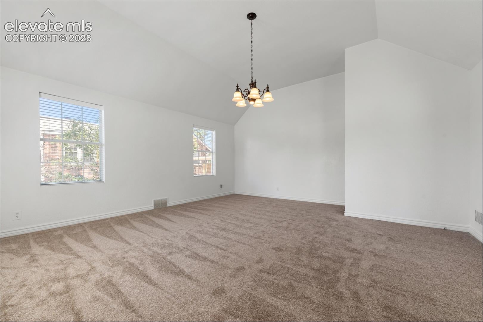 601 W Pitkin Avenue