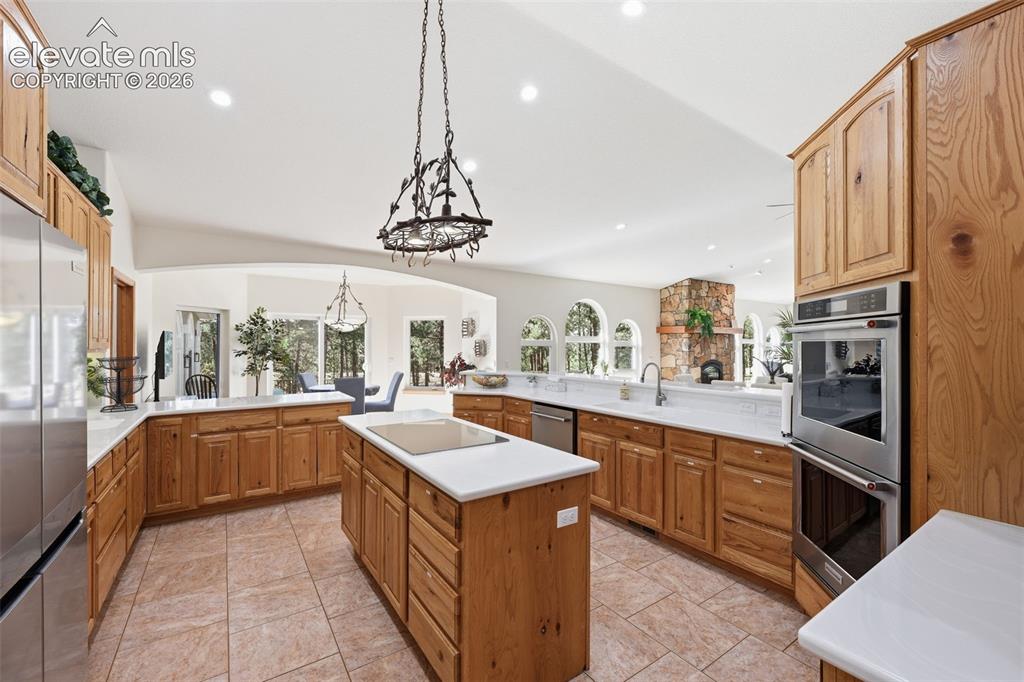 4415 Hidden Rock Rd, Colorado Springs, CO, 80908, USA, 6 Bedrooms Bedrooms, ,5 BathroomsBathrooms,Residential,Active,4415 Hidden Rock Rd,4524737