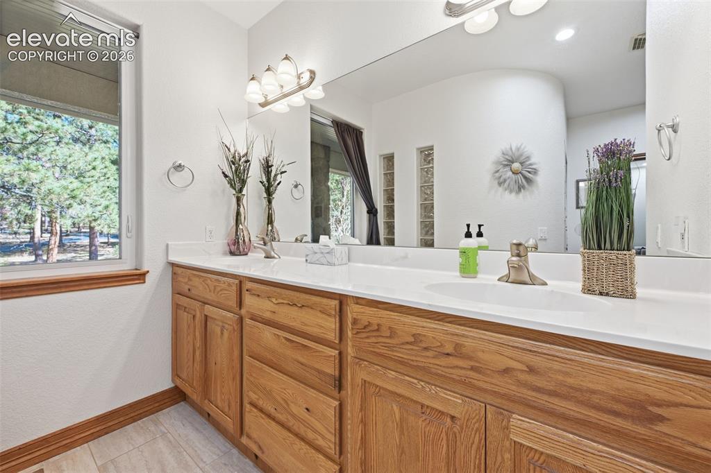 4415 Hidden Rock Rd, Colorado Springs, CO, 80908, USA, 6 Bedrooms Bedrooms, ,5 BathroomsBathrooms,Residential,Active,4415 Hidden Rock Rd,4524737