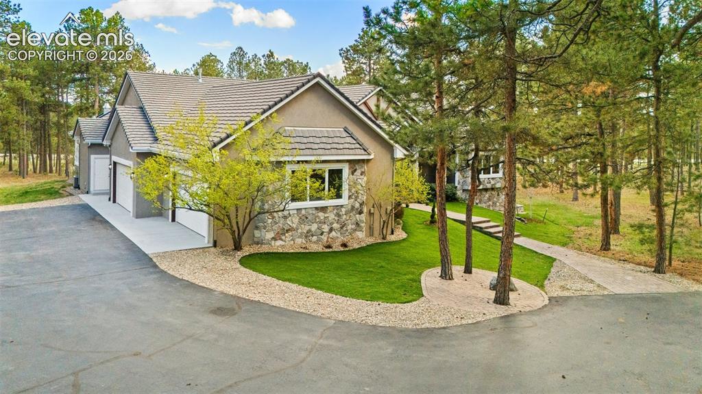 4415 Hidden Rock Rd, Colorado Springs, CO, 80908, USA, 6 Bedrooms Bedrooms, ,5 BathroomsBathrooms,Residential,Active,4415 Hidden Rock Rd,4524737
