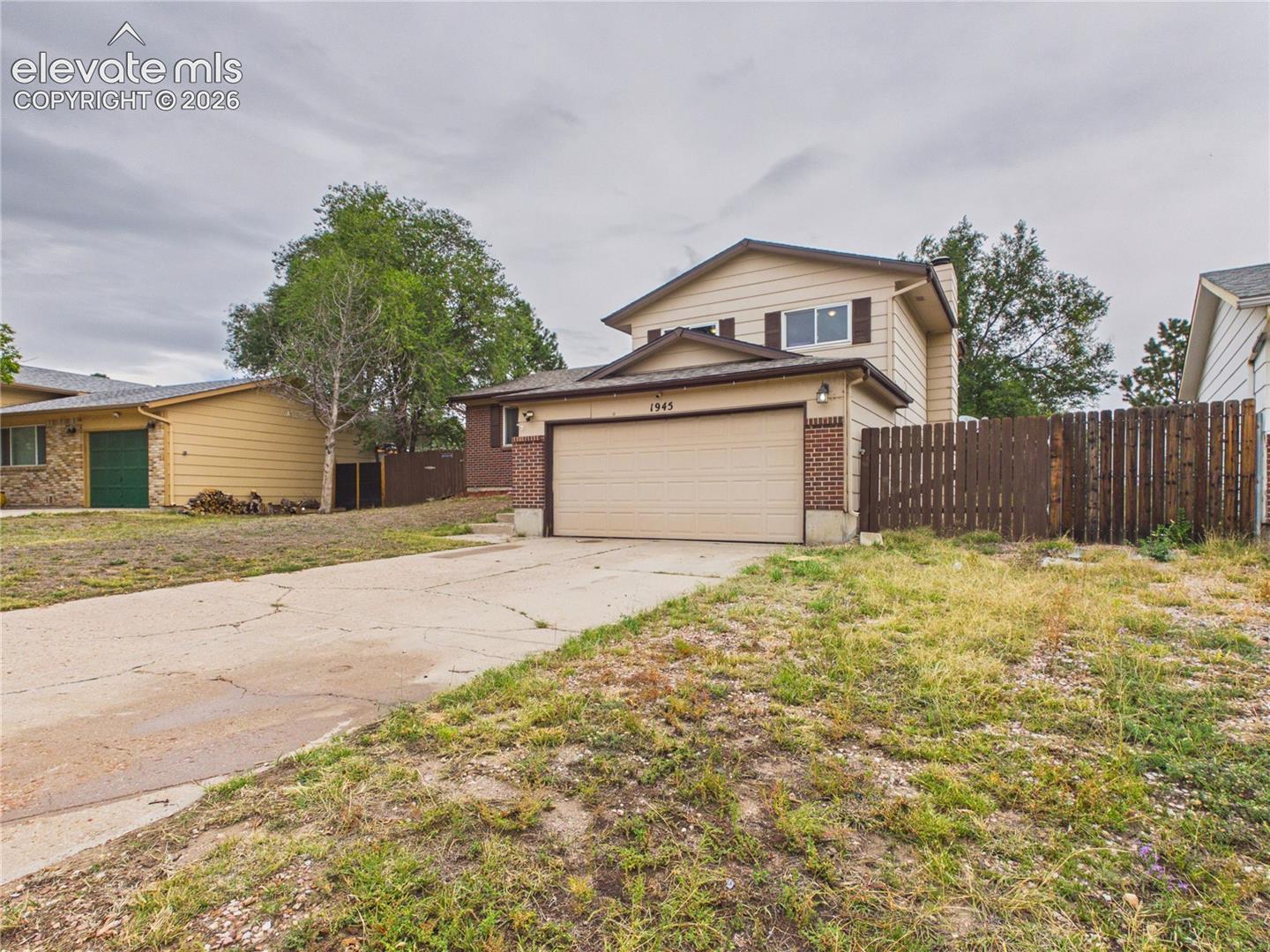 1945 Mineola Street