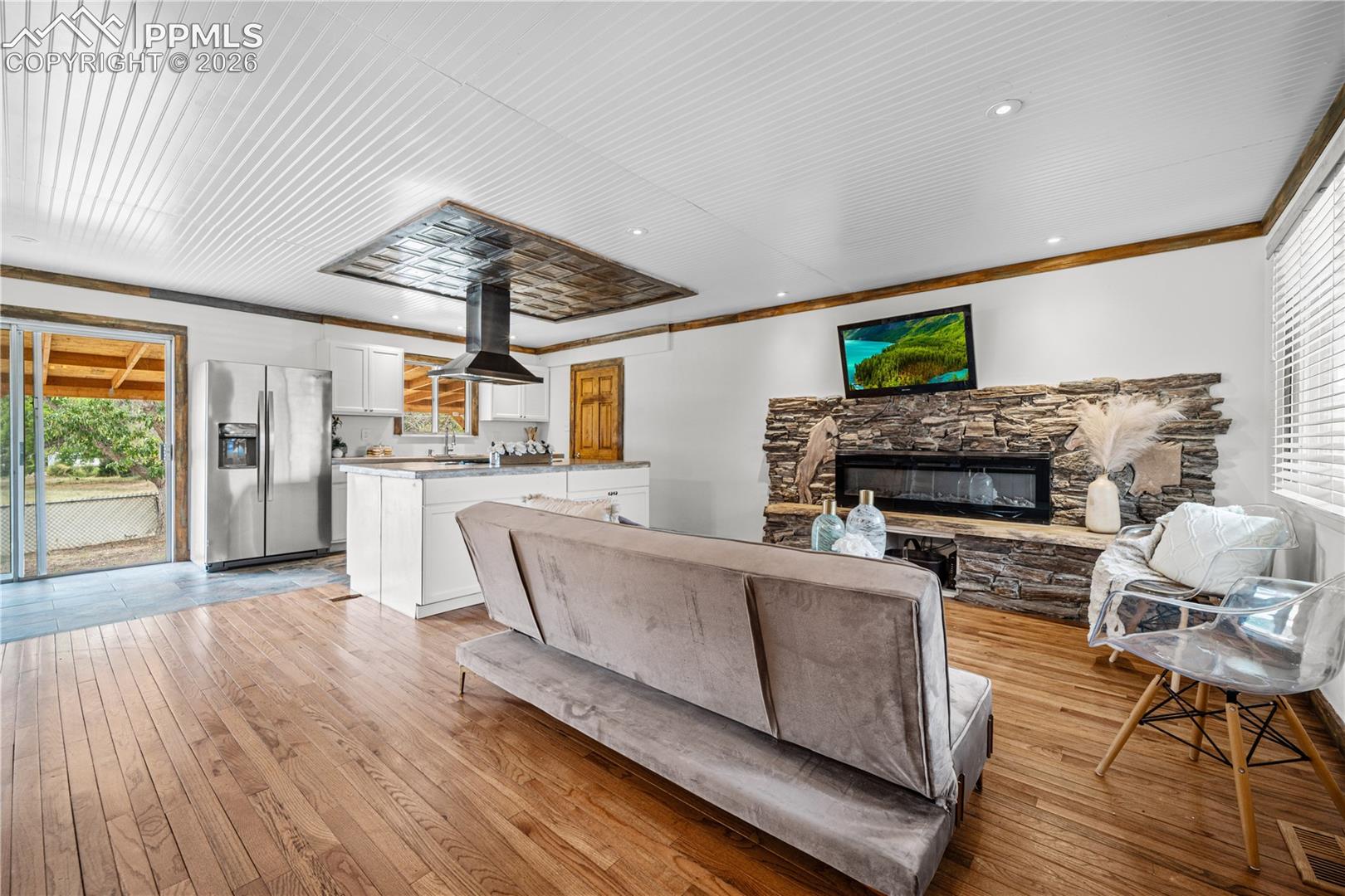 11 Macnaughton Road