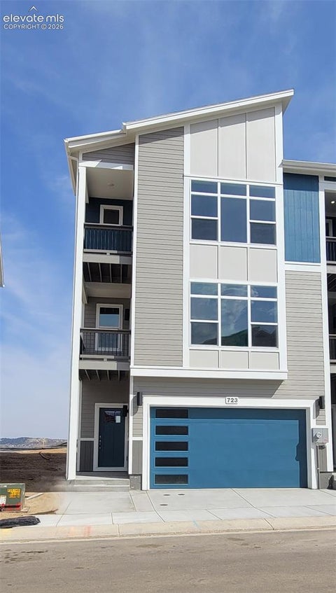 Tiny photo for 723 Belleza View, Colorado Springs, CO 80907 (MLS # 9325530)