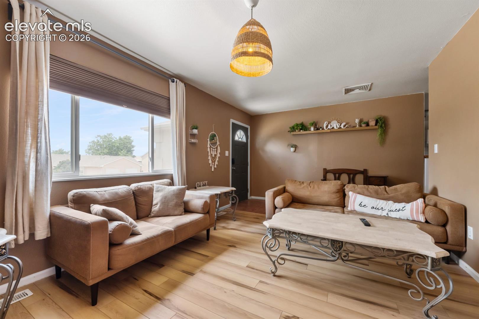 219-221 W Harmony Drive