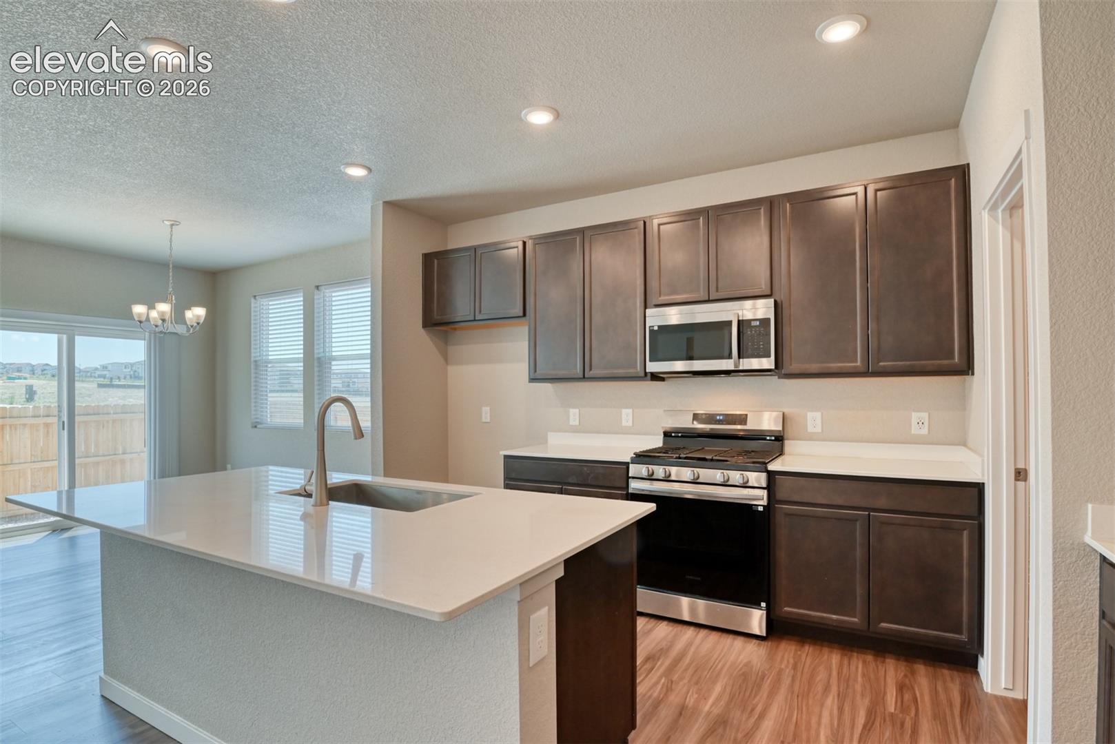 6543 Kit Fox Court