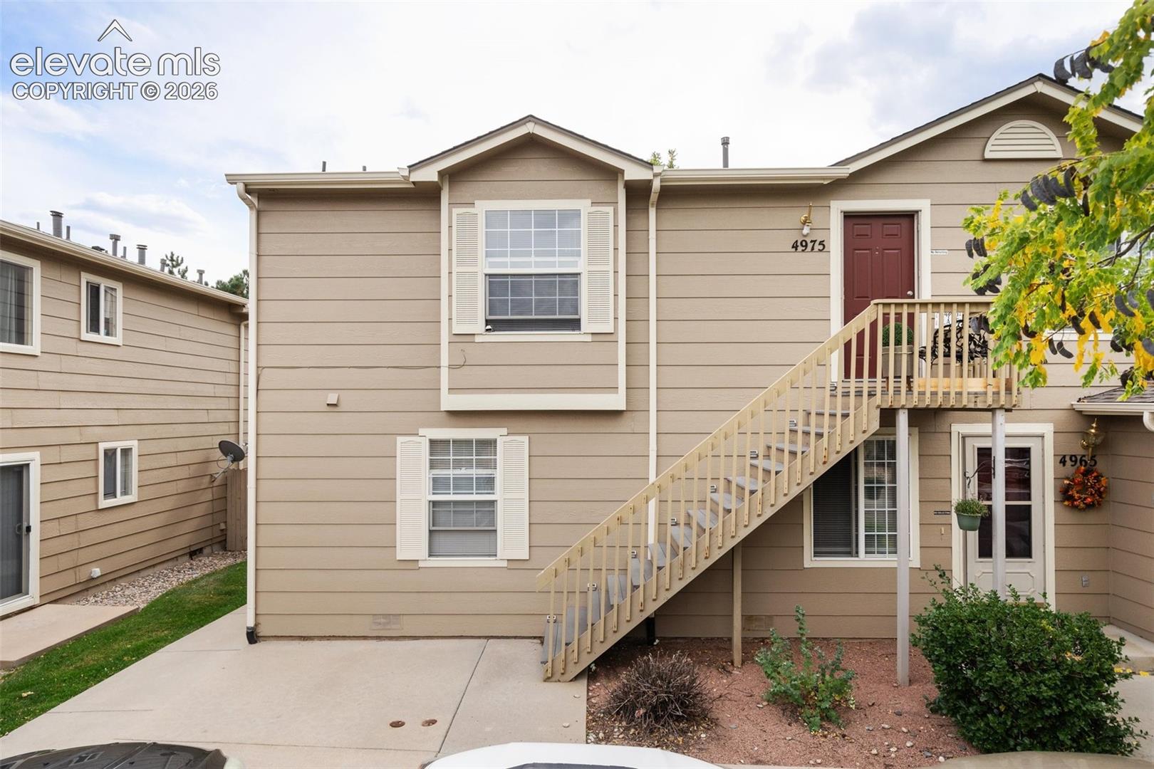 4975 Universal Heights