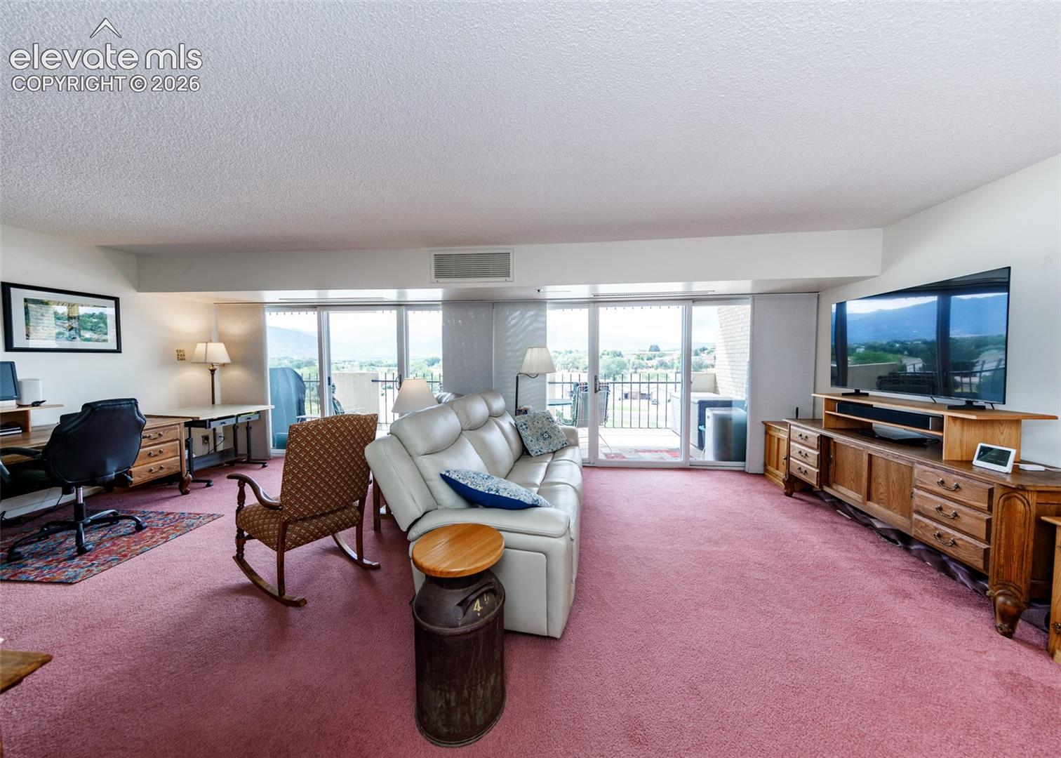 411 Lakewood Circle A408