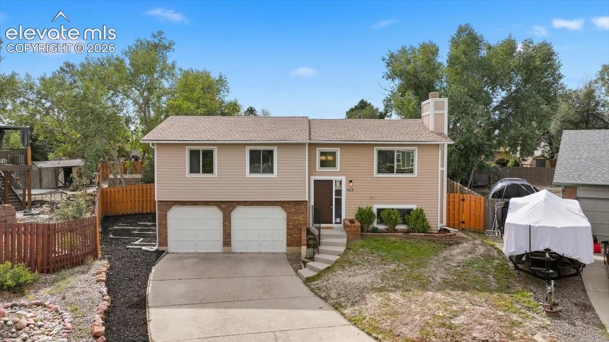 3835 Dewpoint Drive