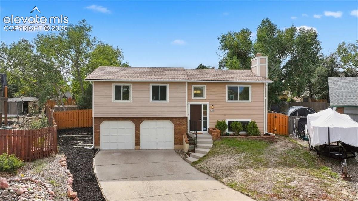 3835 Dewpoint Drive