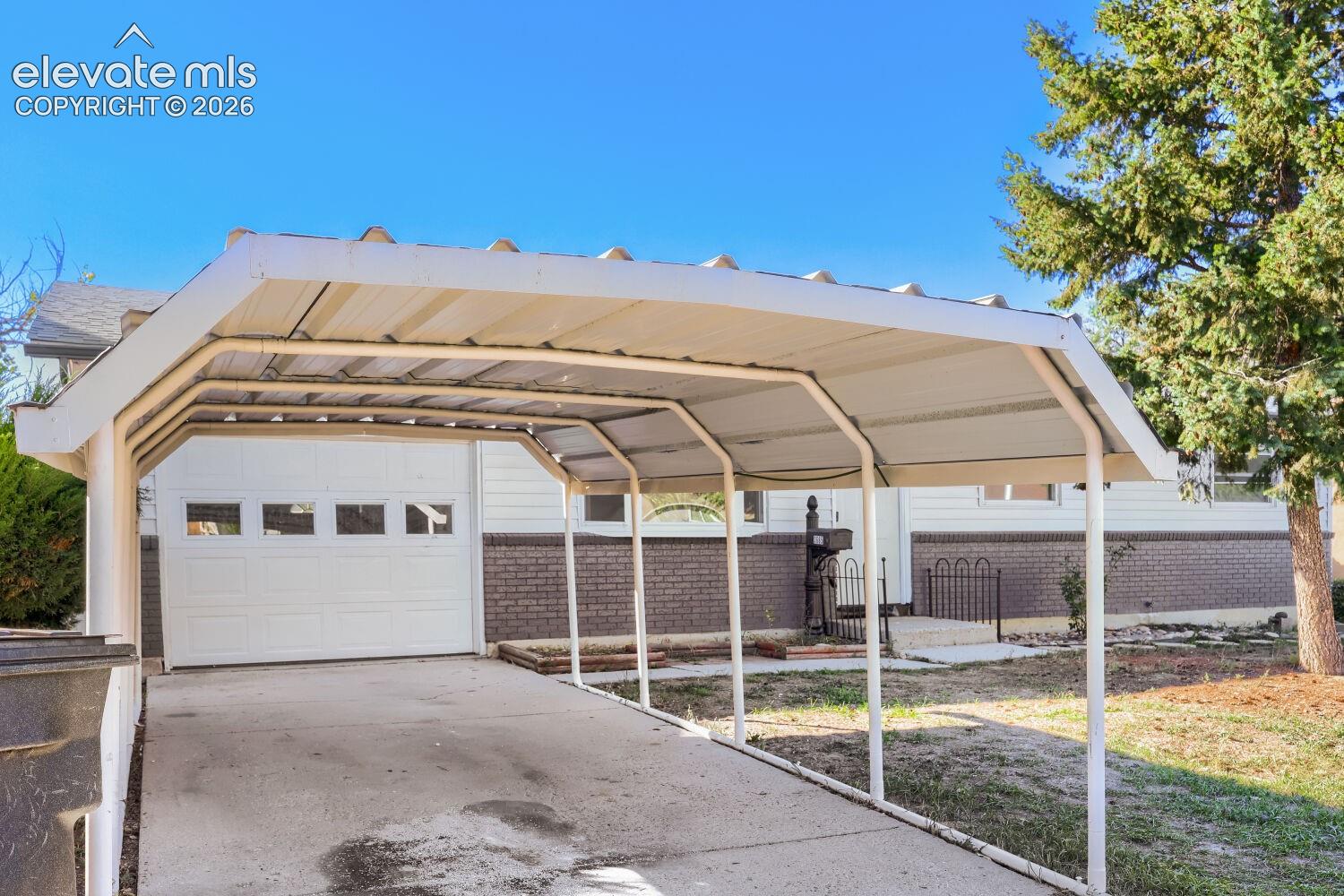 3665 Dogwood Drive