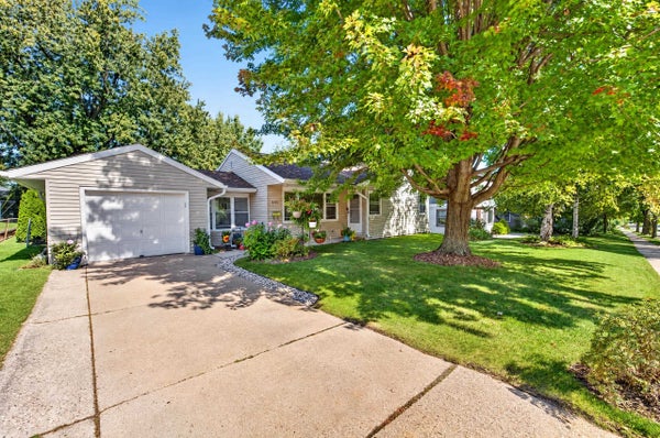 4318 TOKAY BLVD, MADISON, WI 53711 - Image 056b548d51ff274b5d5ee5dcfe5740b8/86754281