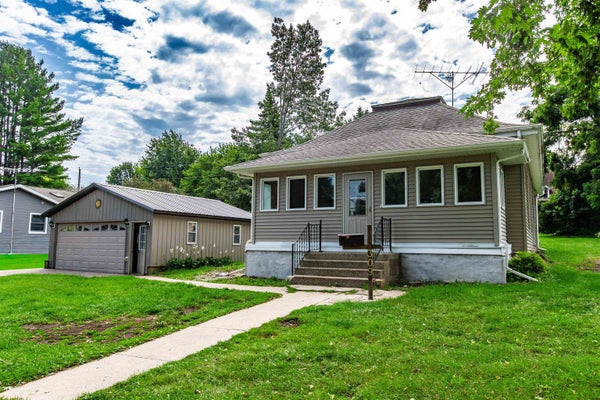 309 E CHAPEL ST, DODGEVILLE, WI 53533 - Image 08742caeeceebf3b78f98f4c8aeb4cf3/4279458225