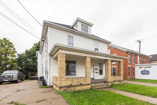 165 W PINE ST, PLATTEVILLE, WI 53818 - Image 0ca893be9d1b6e795ce4bc096ebdfe7d/1662025720