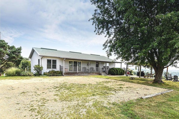 3138 W MITCHELL RD, HANOVER, IL 61041 - Image 14a12db9d5d2f96b9f8d1dec27b8bb26/1140133298
