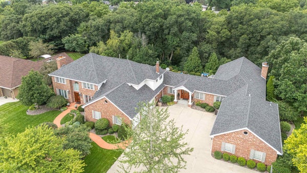 903 THORNECREST DR, JANESVILLE, WI 53546 - Image 15e96012a9945734bb7efce8edba50d7/2880240910