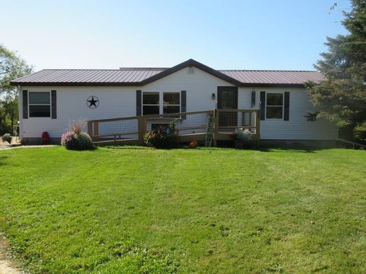 S7304 SANDUSKY RD, HILLPOINT, WI 53937 - Image 1ee026672f7d90b4b2076c52cdf25cda/2363793105
