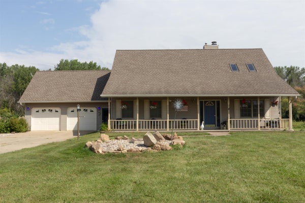 7950 BROADWAY RD, OMRO, WI 54963 - Image 2aa2d36c35e2804ef6c88b8cc1a837e2/456038855