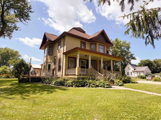 201 MIFFLIN ST, COBB, WI 53526 - Image 3be0e26ee4e6f8f638c2516120b459da/2149452260