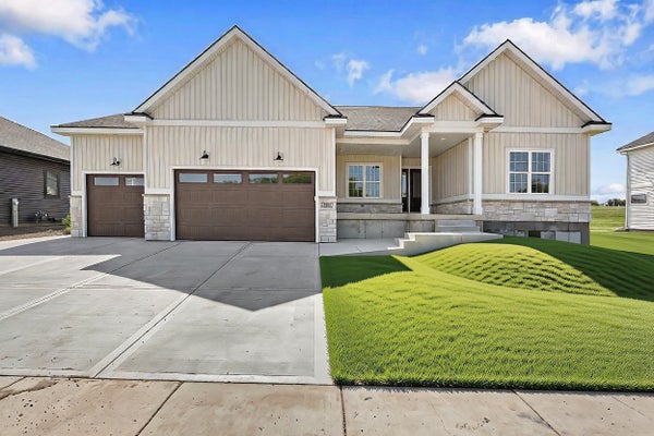 2017 WELLINGTON PL, COTTAGE GROVE, WI 53527 - Image 3e22ec7885694c23716cd9ee9176f38d/3801901869